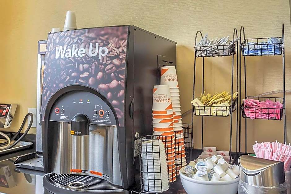 Comfort Inn & Suites LaGuardia Airport