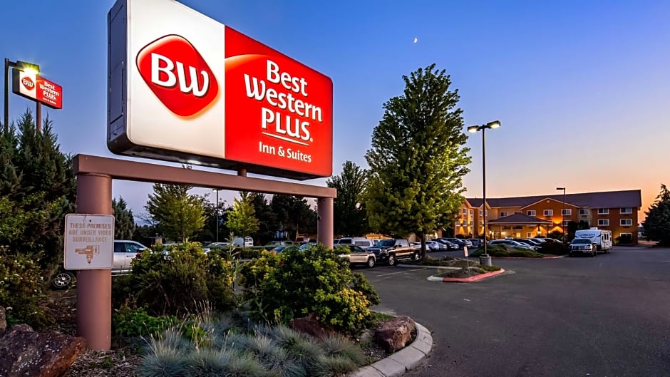 Best Western Plus Caldwell Inn & Suites