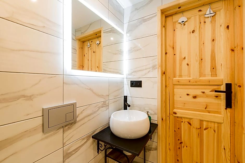 Chaty Trzy 731-950-635