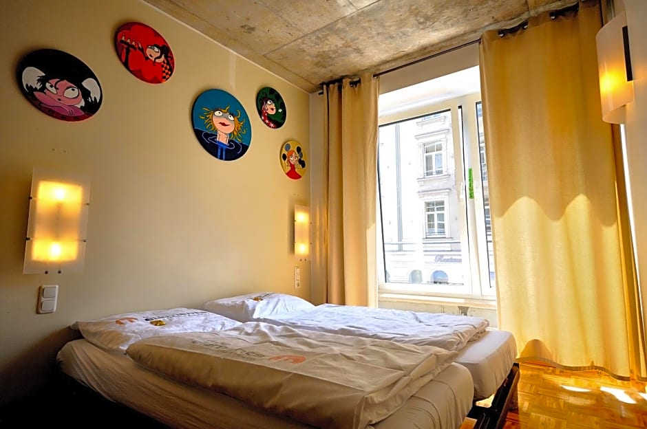 Five Elements Hostel