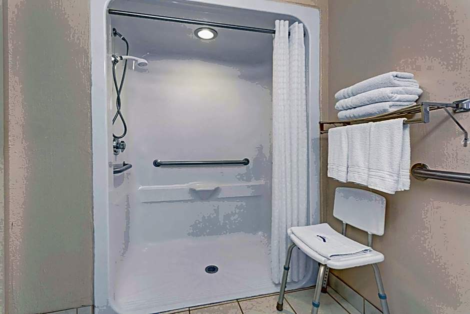 Microtel Inn & Suites By Wyndham Florence/Cincinnati Airport