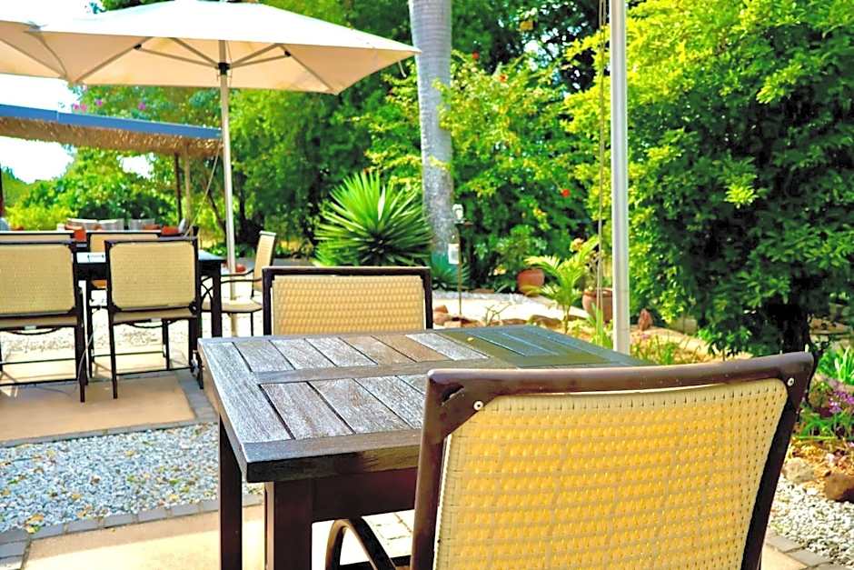 Abangane Guest Lodge