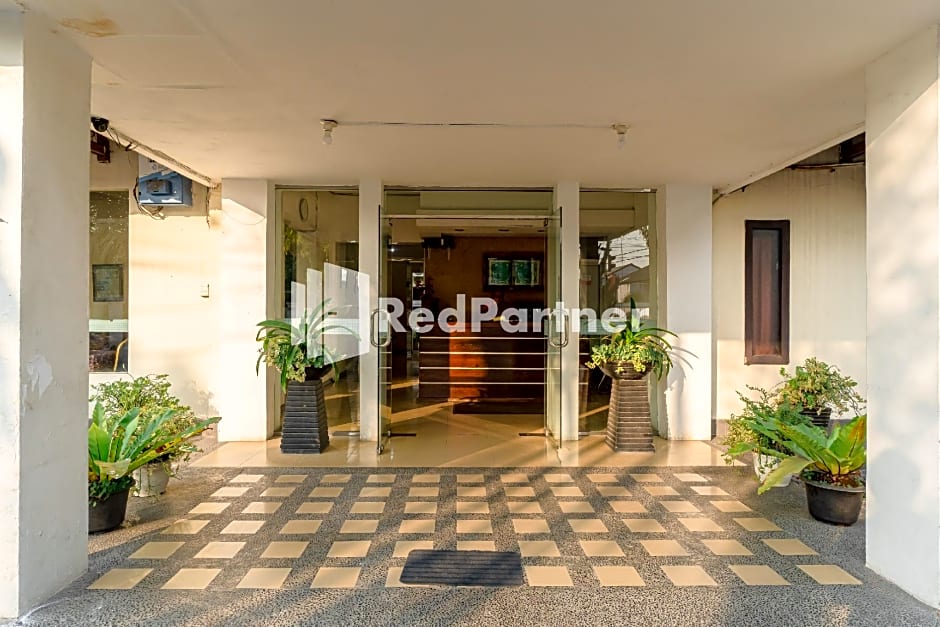 Cherry Pink Hotel Medan Mitra RedDoorz