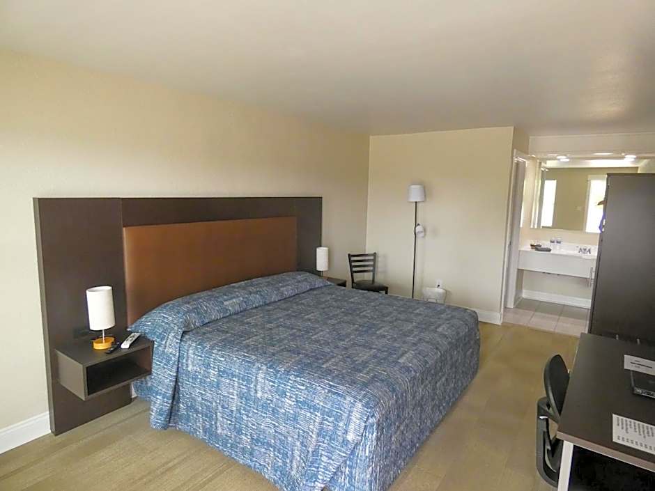 Gators Inn on the Bayou