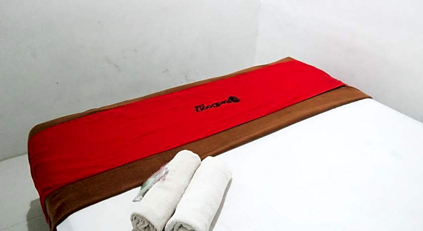 OYO 90062 Ava Guesthouse