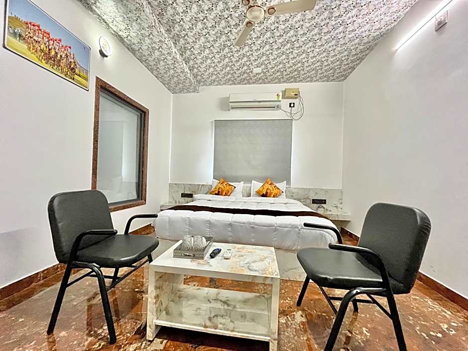 Hotel SSR Palace Mount Abu