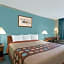 Super 8 by Wyndham Moody