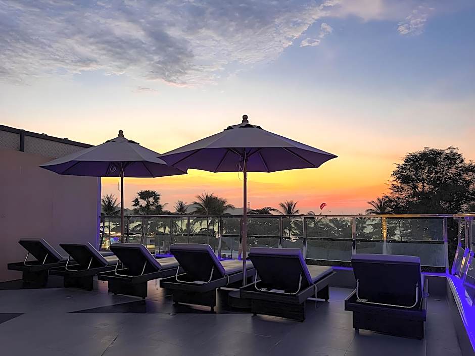 Clarian Hotel Beach Patong