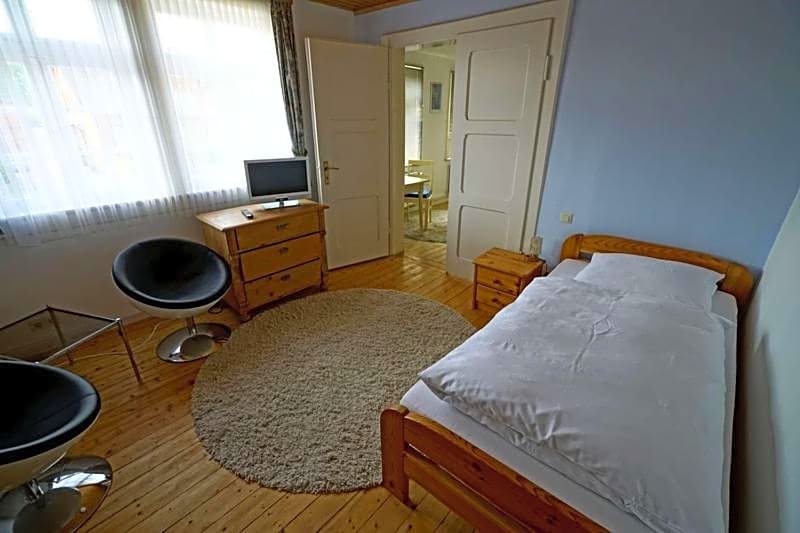 Lindenzimmer Stöcken