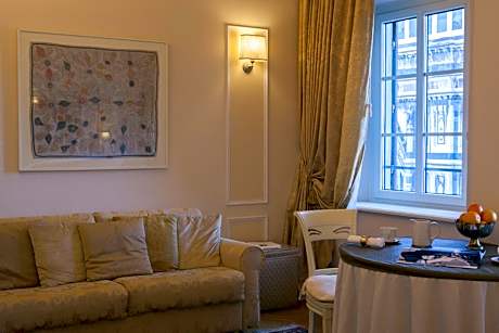 Deluxe Apartment with Balcony and Duomo View(2 Adults)