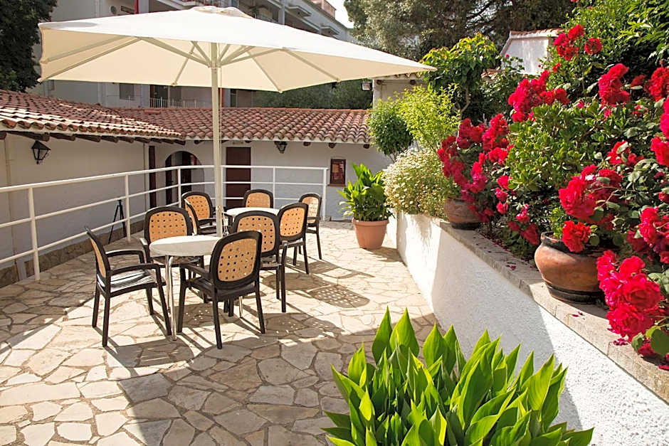 Hotel - Bungalows Don Juan Tossa