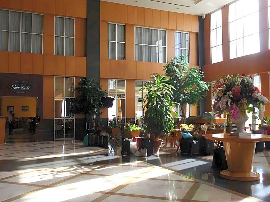 Diamond Plaza Hotel Suratthani