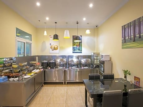 Greentree Inn Taizhou Xinghua Middle Yingwu Road E