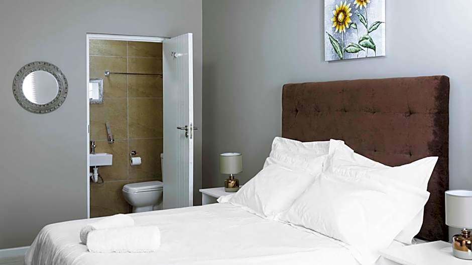 103onWallace Self Catering Guest House