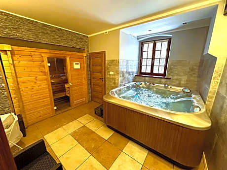 GórSKI SPA Karpacz I dawniej APOLLO
