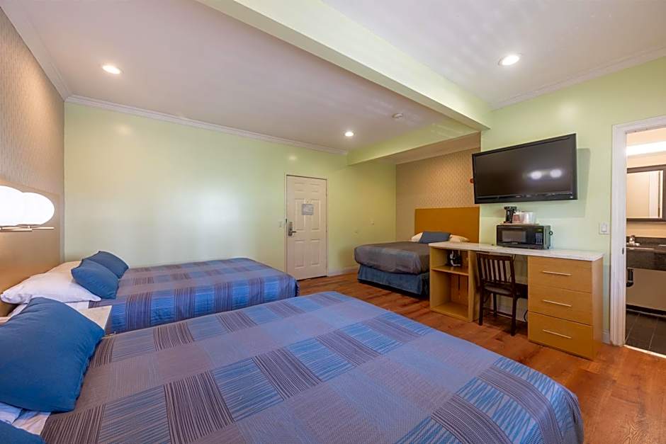 Hollywood City Inn