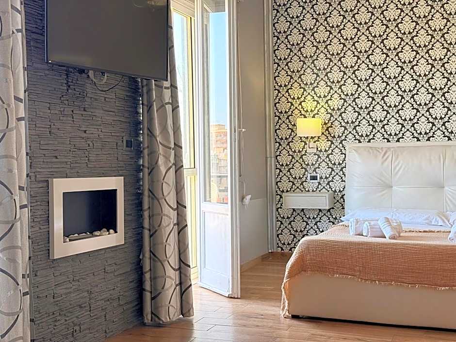 Home Syrakos