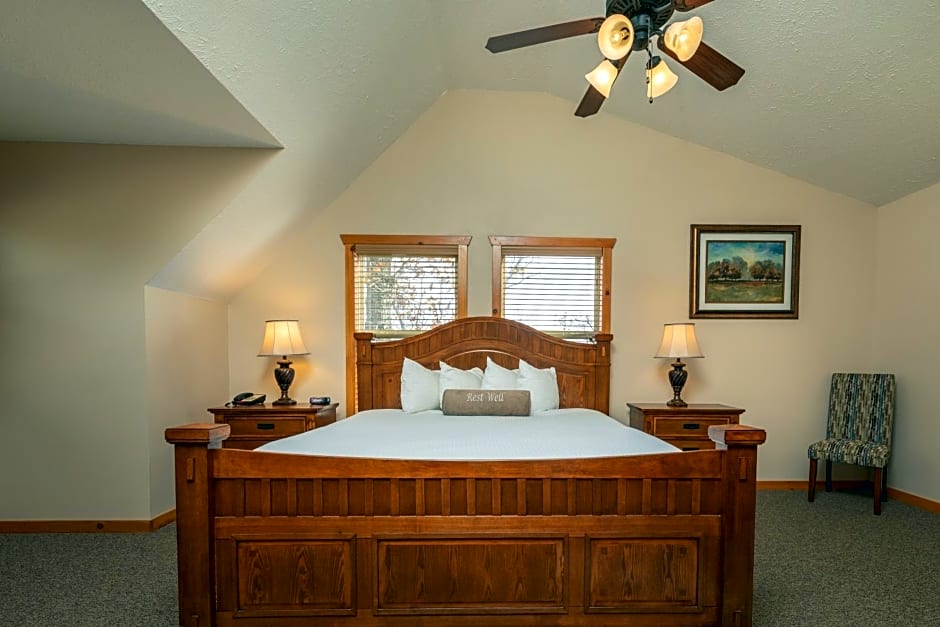 The Lodges at Table Rock by Capital Vacations