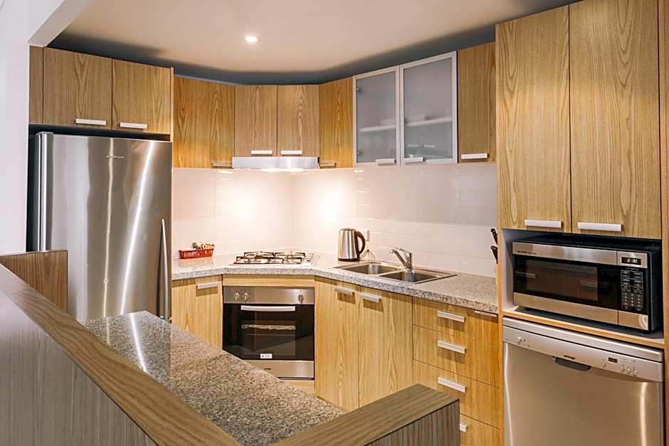 Newcastle Central Plaza Apartment Hotel Official