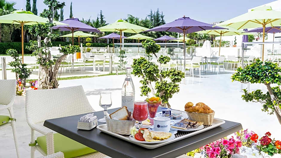 The Penthouse Suites Hotel