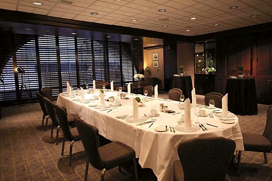 Metropolitan Hotel Vancouver by Marriott