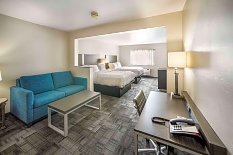 Queen Room with Bath Tub - Mobility Accessible/Non-Smoking