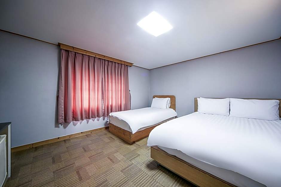 Hotel G