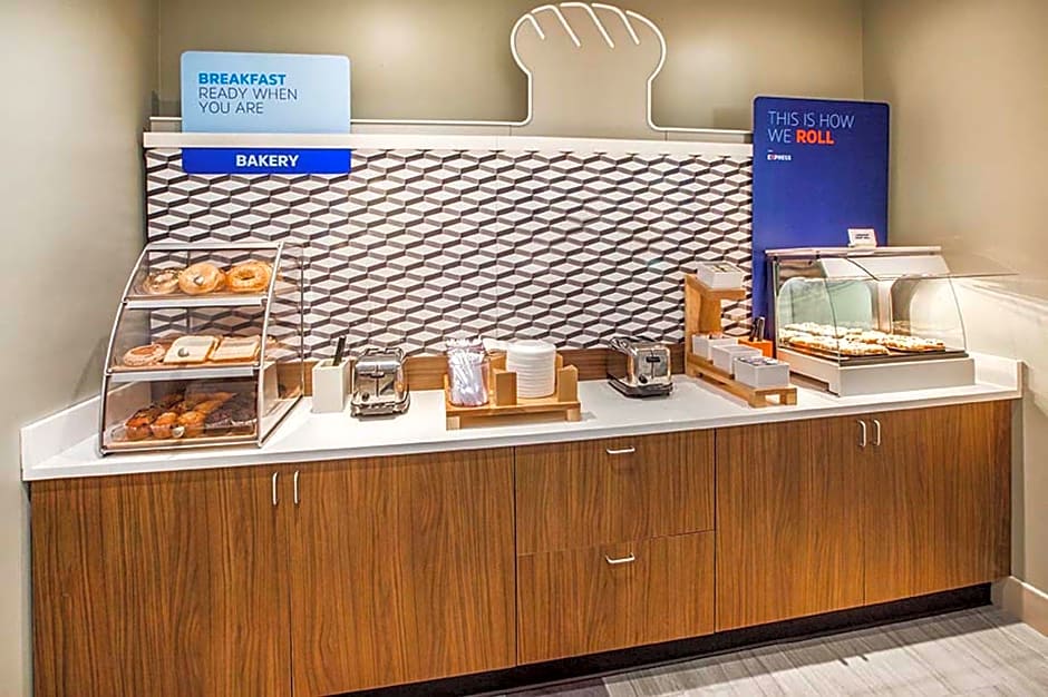 Holiday Inn Express & Suites Dayton South Franklin by IHG