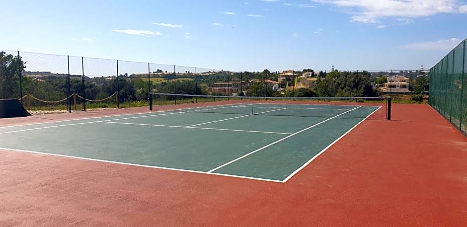 Atalaia Sol Aparthotel - tennis & heated pool in winter