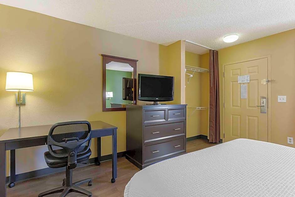 Extended Stay America Select Suites - Phoenix - Scottsdale - North