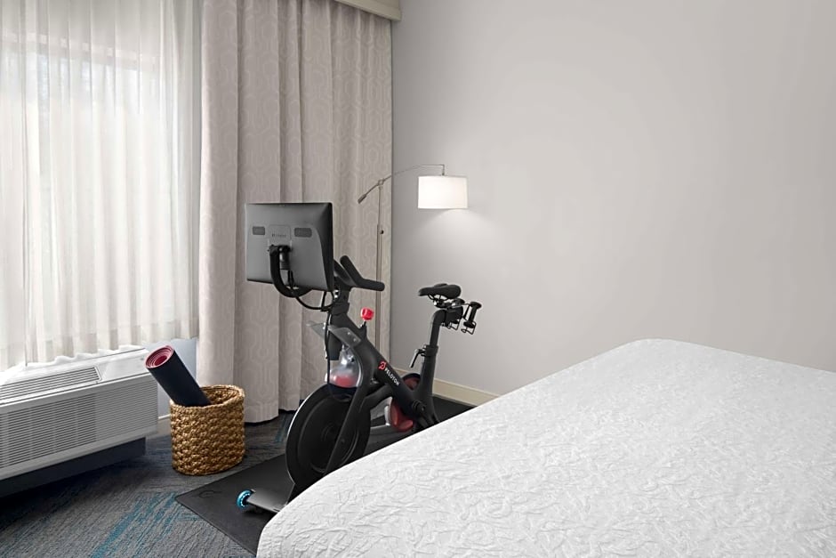 Hampton Inn By Hilton Los Angeles-Orange County-Cypress, Ca