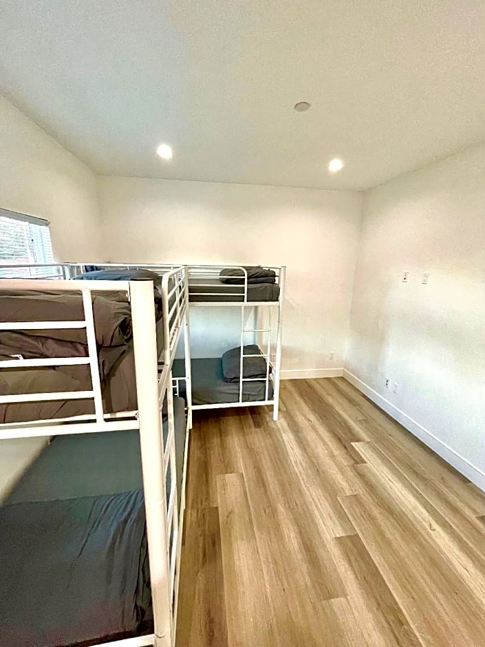 Modern Homestay 2