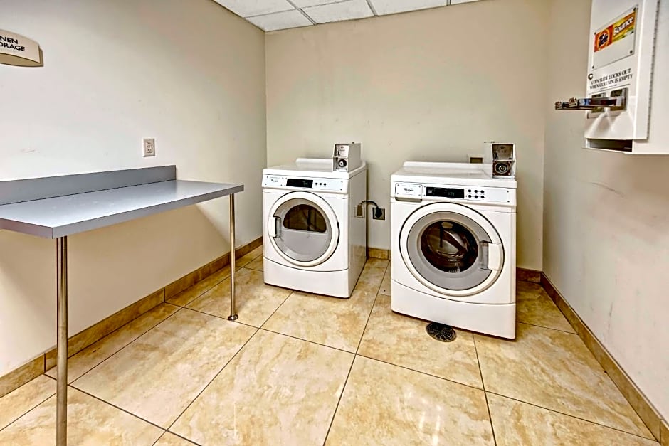 Fairfield Inn and Suites by Marriott Oklahoma City Airport