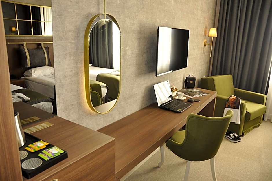 CONNECT THERMAL HOTEL