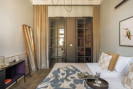 Deluxe Apartment with Sauna and City View