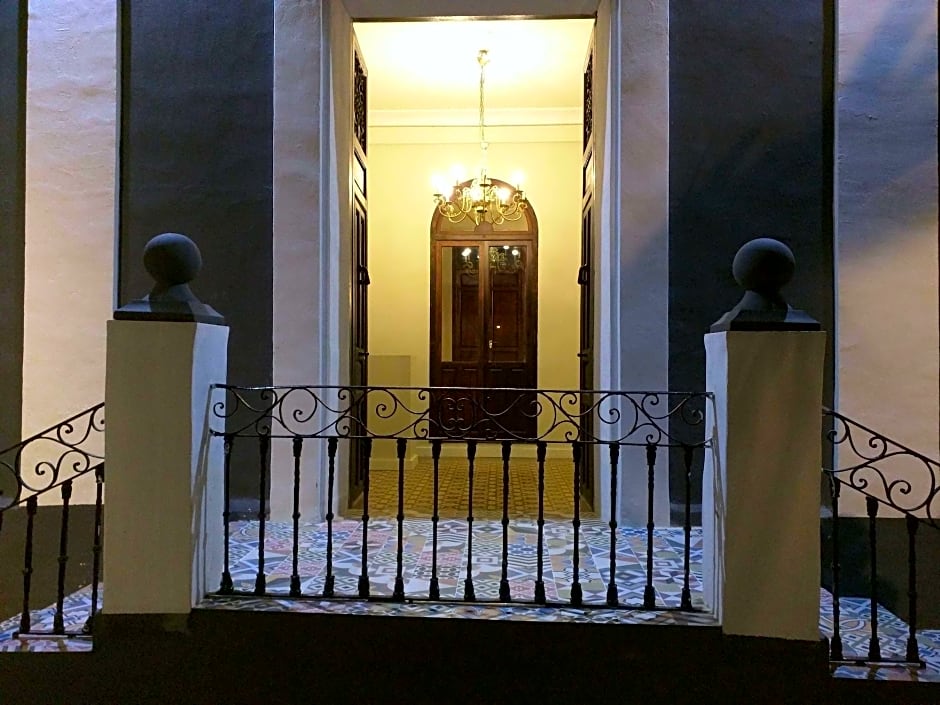 NWT Paradise Urban Hostel