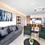 BALTIA Luxurious One Bedroom Ap