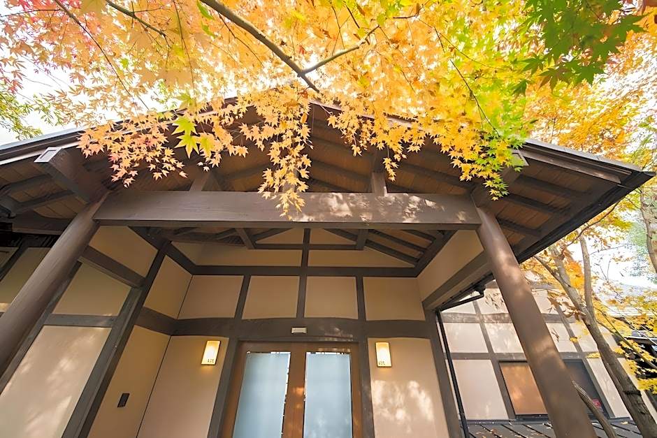 Yufuin Onsen Toshoan