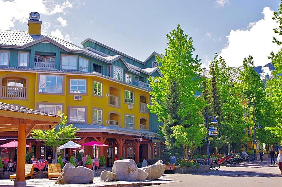 Bear Lodge Two Bedroom by MVA