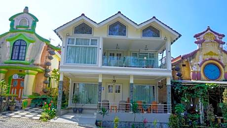 Villa Dalia Puncak Na6-18