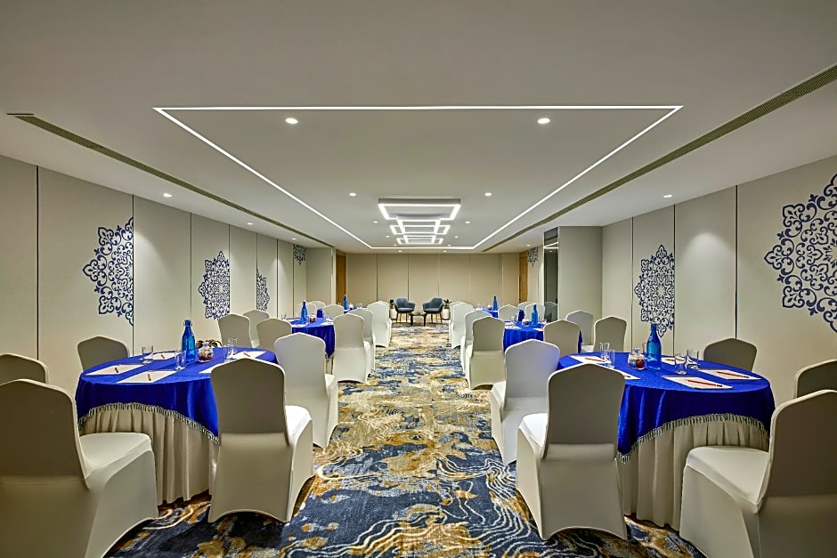 Holiday Inn Express Bengaluru Bommasandra By IHG