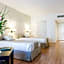 Loi Suites Recoleta Hotel