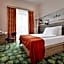 Ramada Airport Hotel Prague