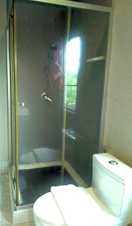 โรงแรมวิลลา พาราดี