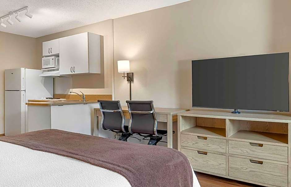 Extended Stay America Suites - San Diego - Carlsbad Village by the Sea