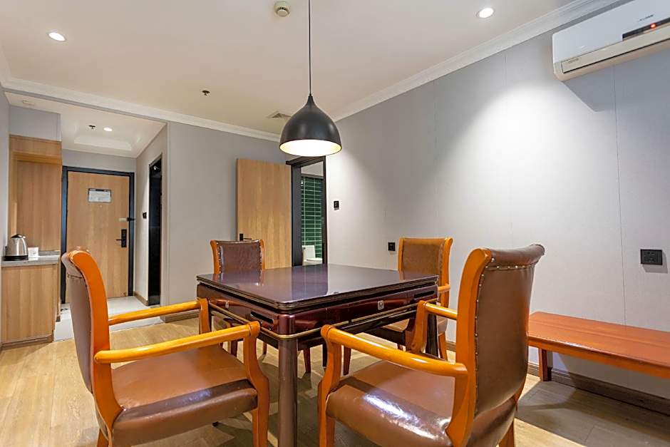 GreenTree Inn Taizhou Taidong Railway Station Business Hotel