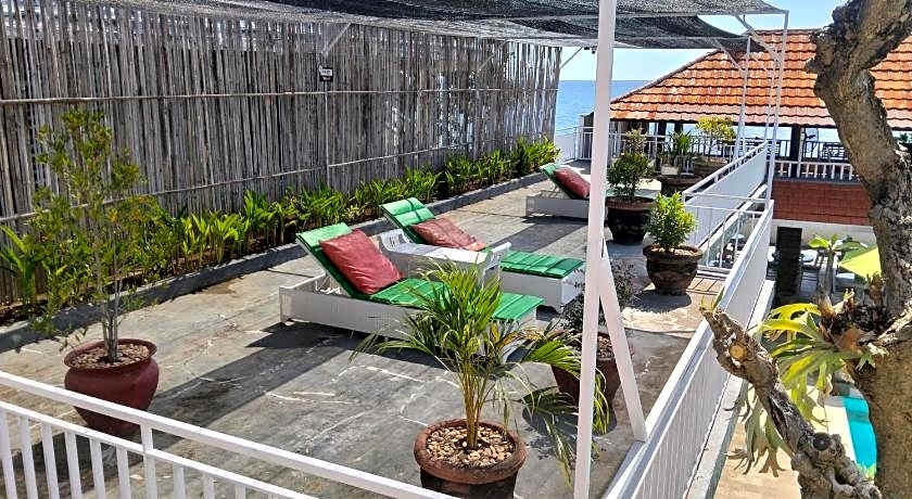 Villa Agung Beach Inn