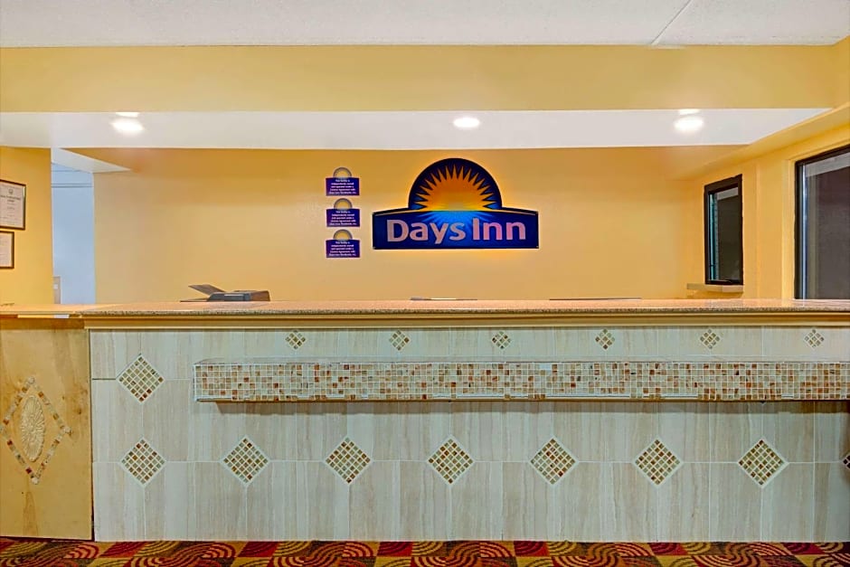 Days Inn by Wyndham Independence