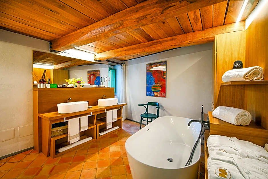 Castello Di Postignano Relais