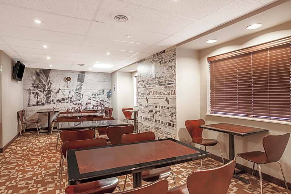 Super 8 by Wyndham Schenectady/Albany Area